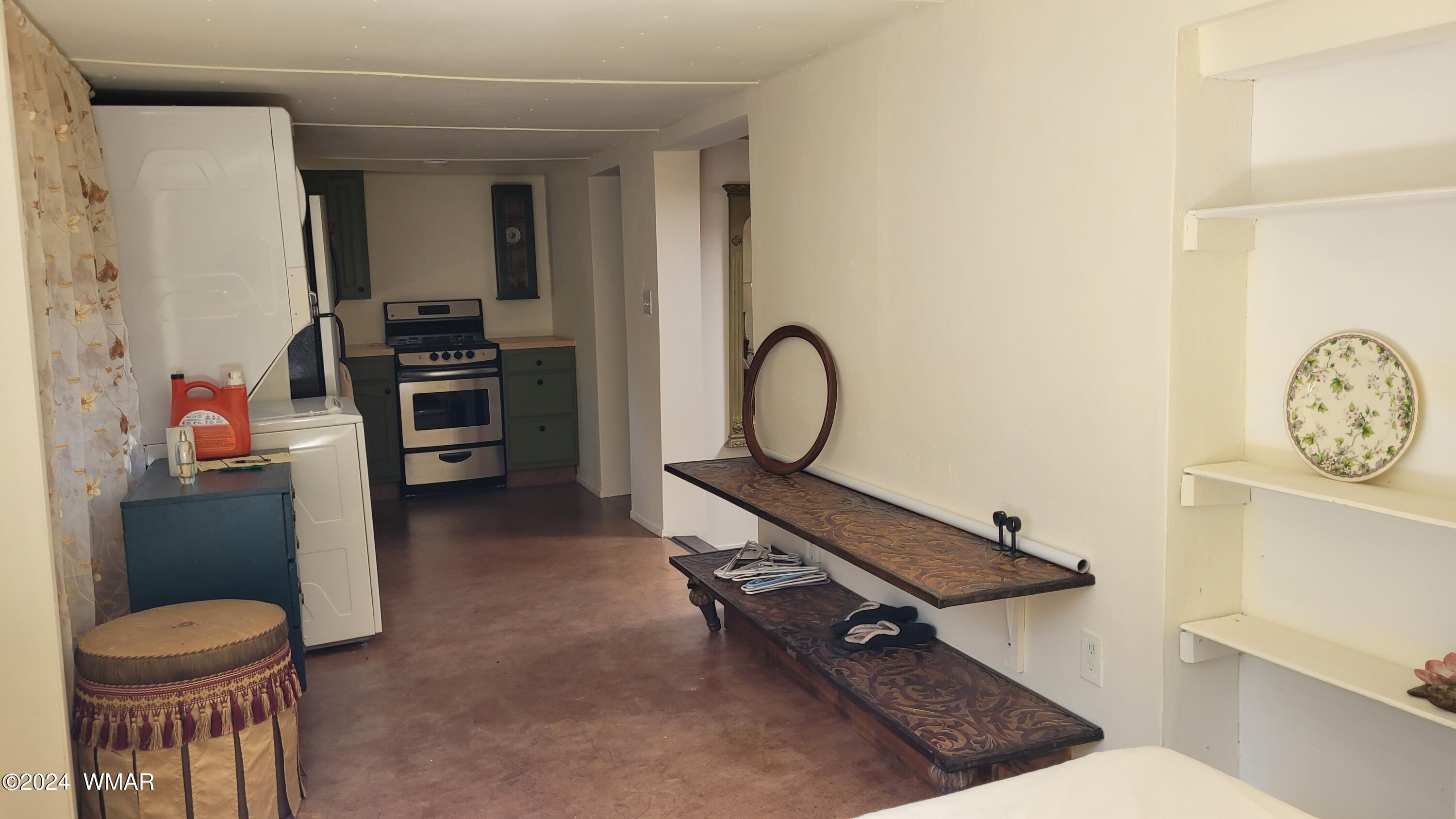 1930 Larson Road, Unit 13 Lakeside, AZ 85929 - Photo 7 of 14 Kitchen 2