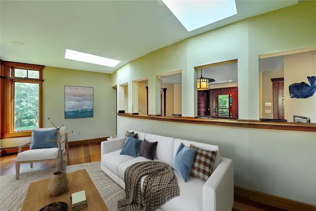 $2,850,000 | 13 No Bottom Ridge Road, Westerly, RI 02891