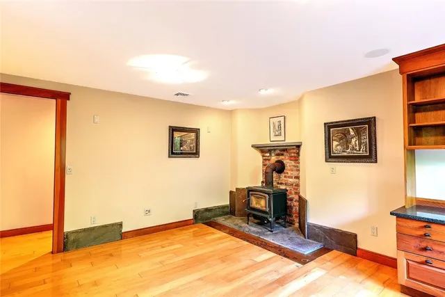 $2,850,000 | 13 No Bottom Ridge Road, Westerly, RI 02891