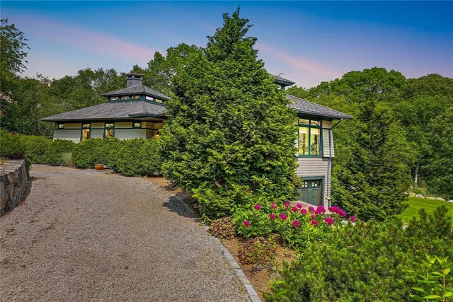 $2,850,000 | 13 No Bottom Ridge Road, Westerly, RI 02891