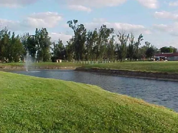 $1,900 | 2461 Southwest 82nd Avenue, Davie, FL 33324