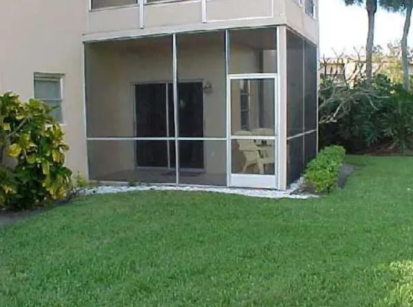 $1,900 | 2461 Southwest 82nd Avenue, Davie, FL 33324