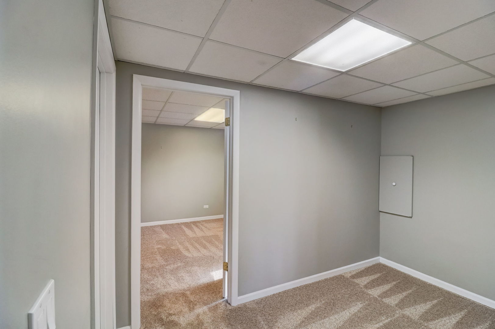 560 Willow Road Wauconda, IL 60084 - Photo 18 of 24 a view of room