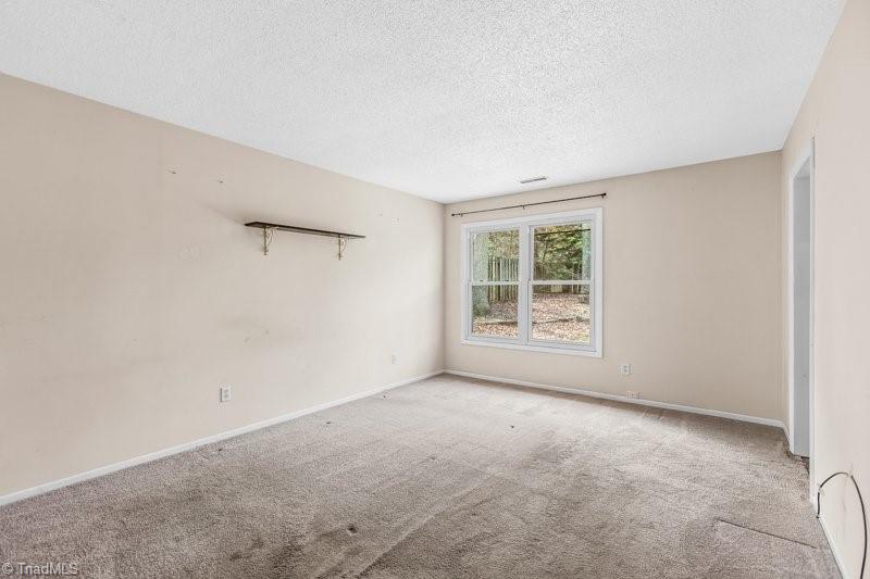 2872 Millwheel Road Pfafftown, NC 27040 - Photo 6 of 11 Primary Bedroom
