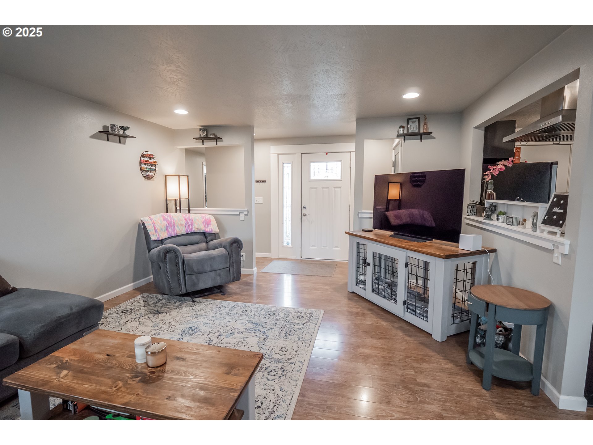 732 53rd Street Springfield, OR 97478 - Photo 3 of 27 a living room with furniture and a flat screen tv