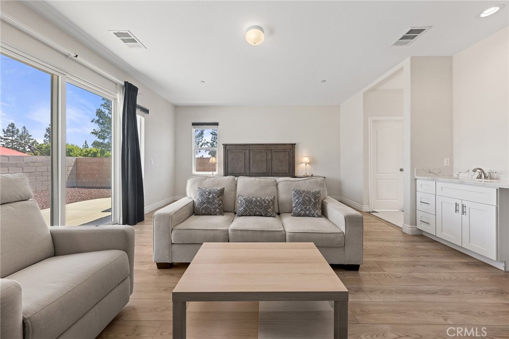 7695 Fillmore Place Rancho Cucamonga, CA 91730 - Photo 25 of 48