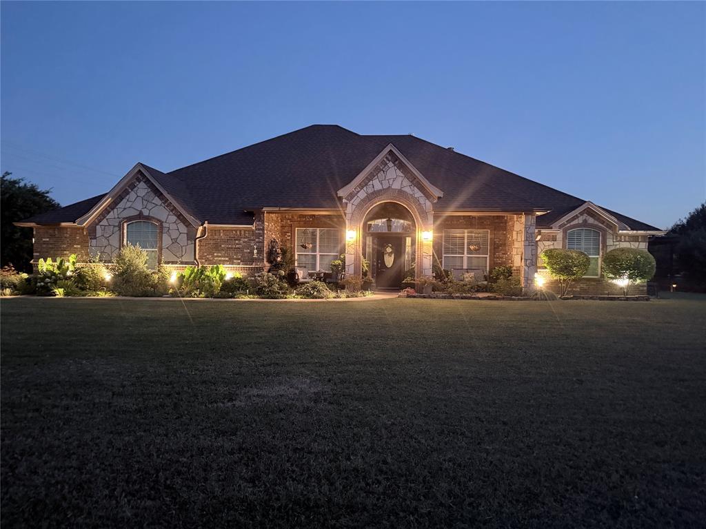 535 Christenberry Road Springtown, TX 76082 - Photo 1 of 39