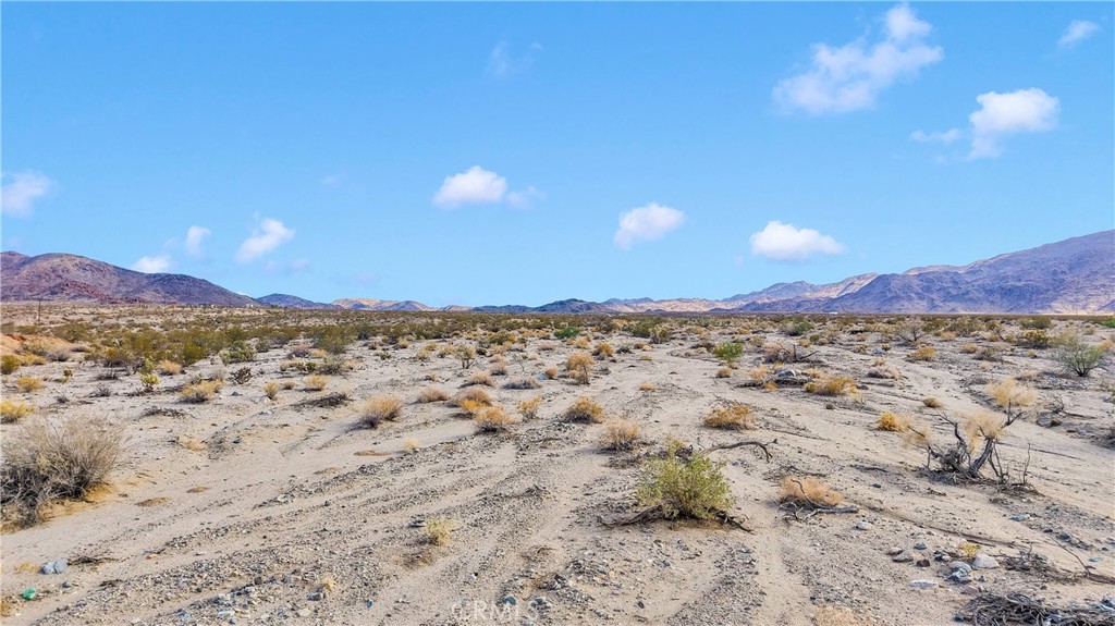 2 Baseline Road Twentynine Palms, CA 92277 - Photo 14 of 20 a view of a city