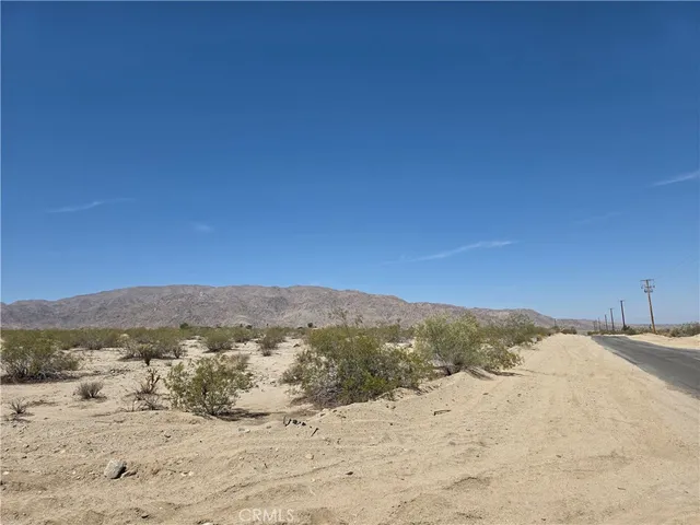 $800,000 | 2 Baseline Road, Twentynine Palms, CA 92277