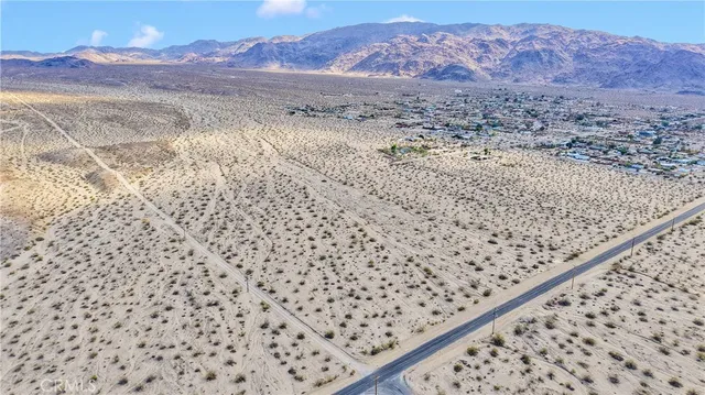 a view of a mountain view