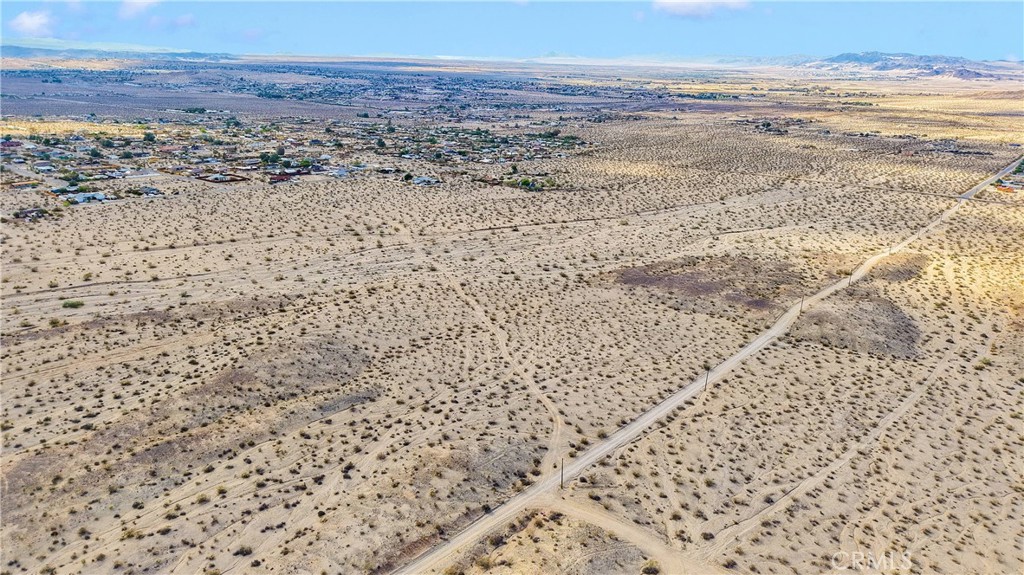 2 Baseline Road Twentynine Palms, CA 92277 - Photo 9 of 20 a view of an ocean beach