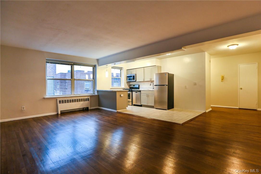 730 Pelham Road, Unit 2D New Rochelle, NY 10805 - Photo 8 of 21 Gallery Image 8