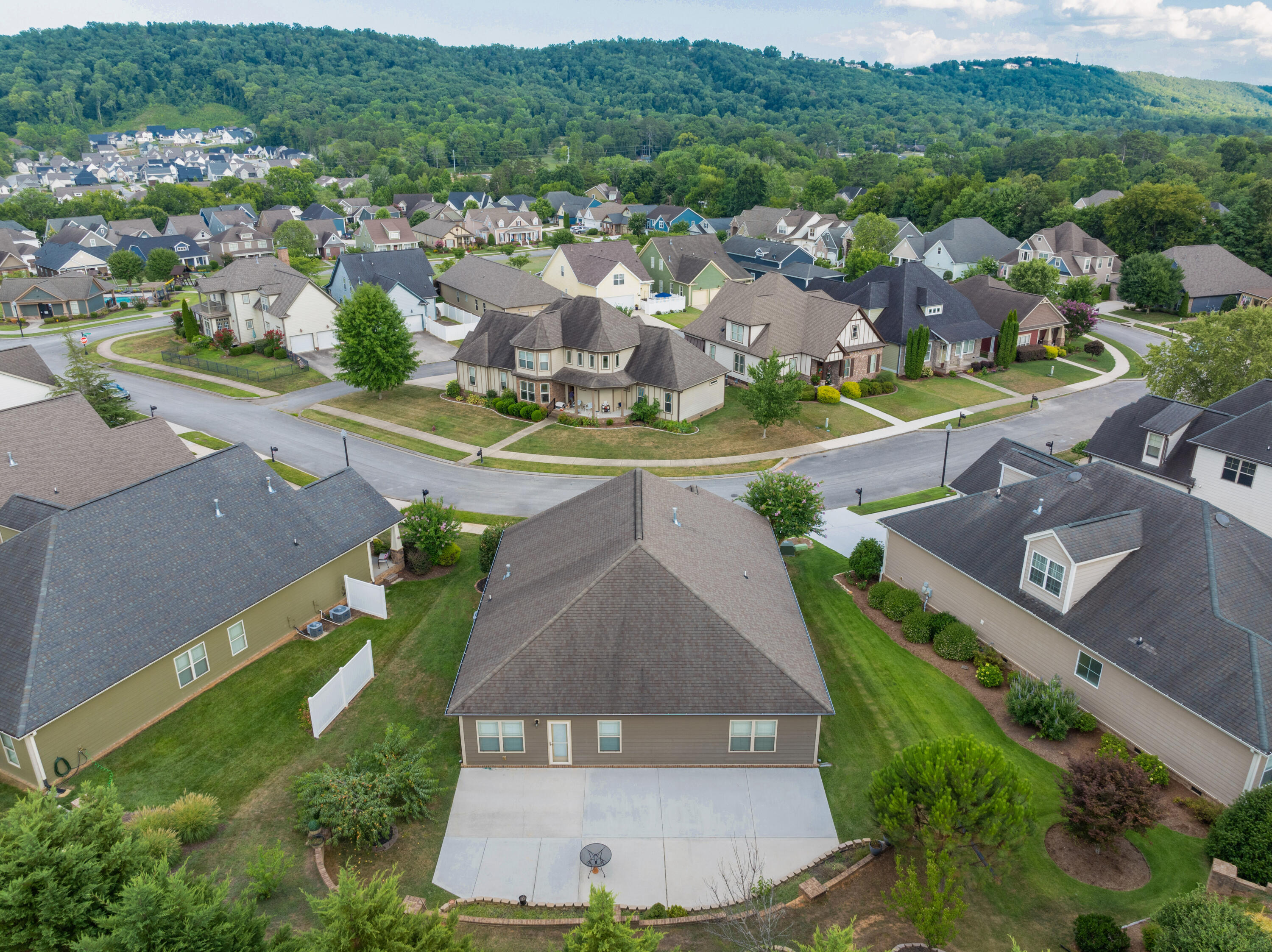 9729 Rookwood Circle Ooltewah, TN 37363 - Photo 31 of 36 06 - 9729 Rookwood - Drone