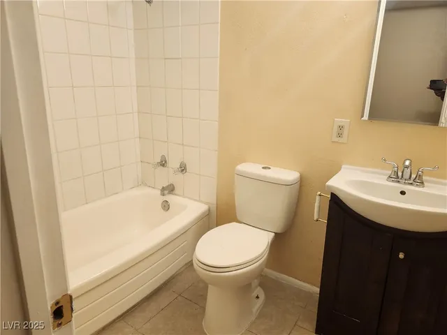 $1,900 | 103 South Mallard Street, Las Vegas, NV 89107