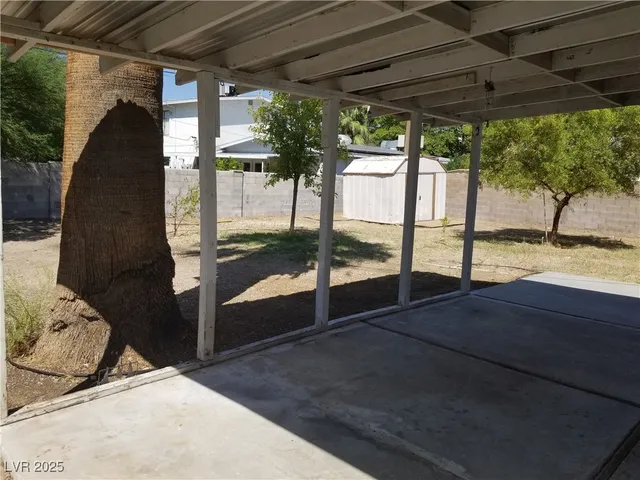 $1,900 | 103 South Mallard Street, Las Vegas, NV 89107