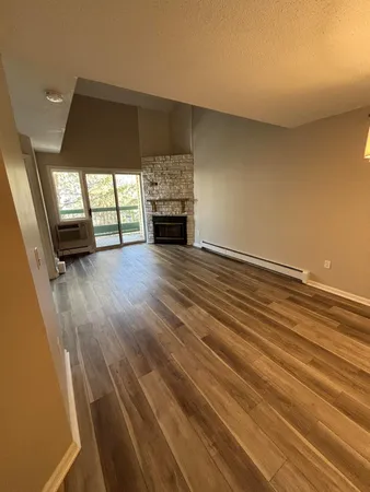 $225,680 | 7625 Edinborough Way, Unit 2318, Edina, MN 55435