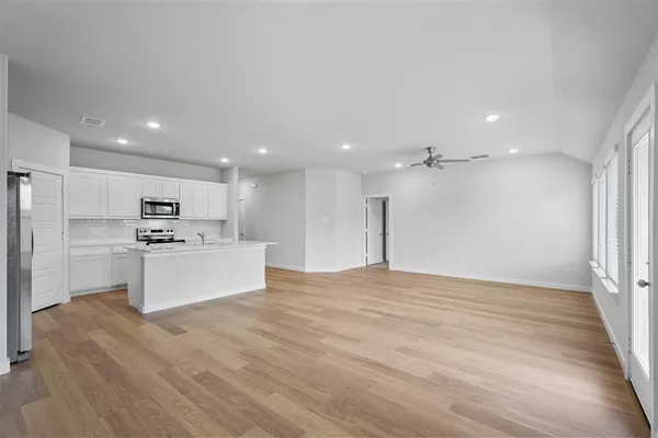 $1,950 | 350 Arcane Street, Greenville, TX 75402