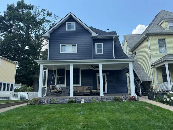 $1,975 | 311 Chestnut Street, Sewickley, PA 15143