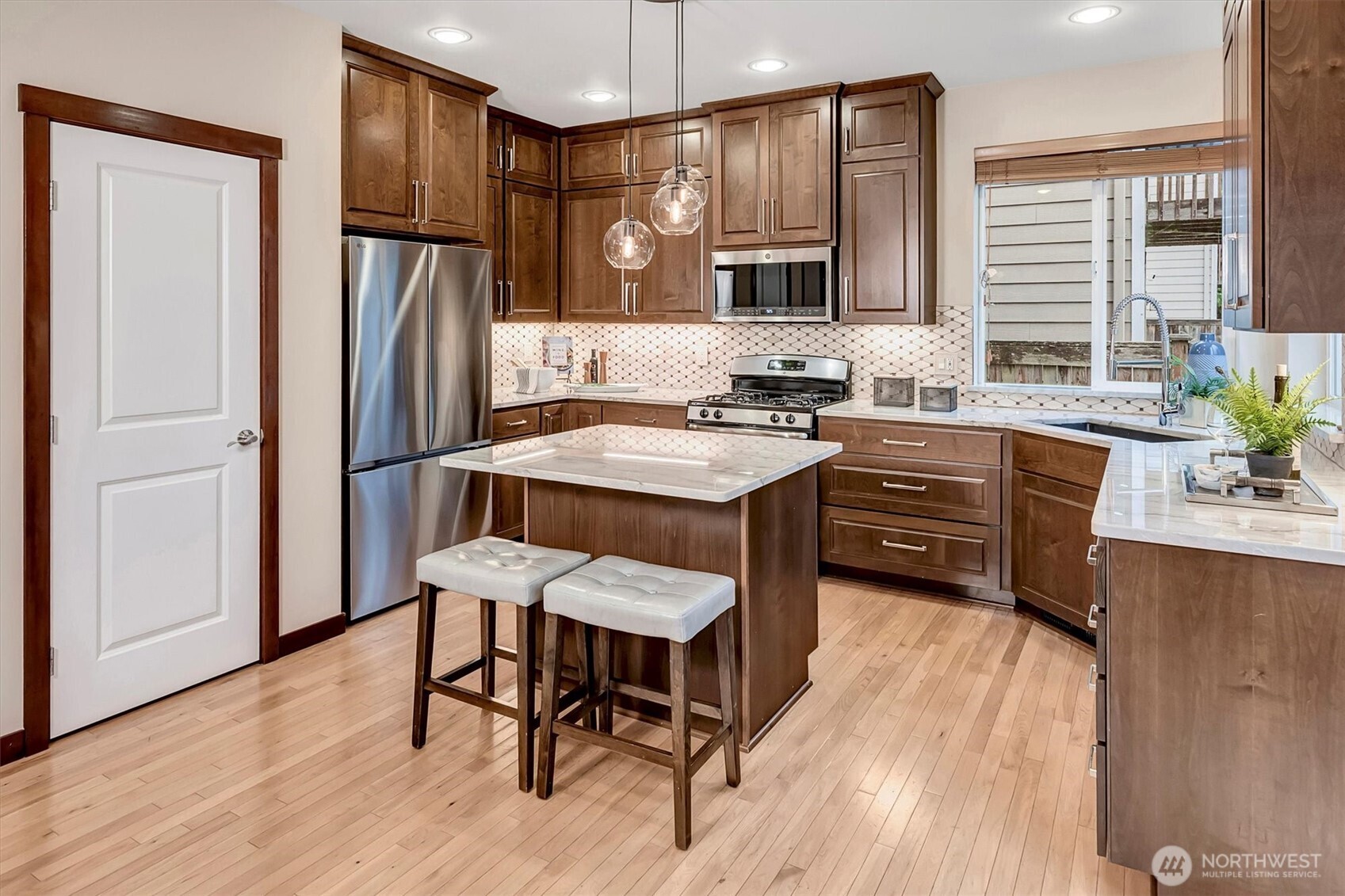 1310 174th Street Southeast Bothell, WA 98012 - Photo 11 of 28