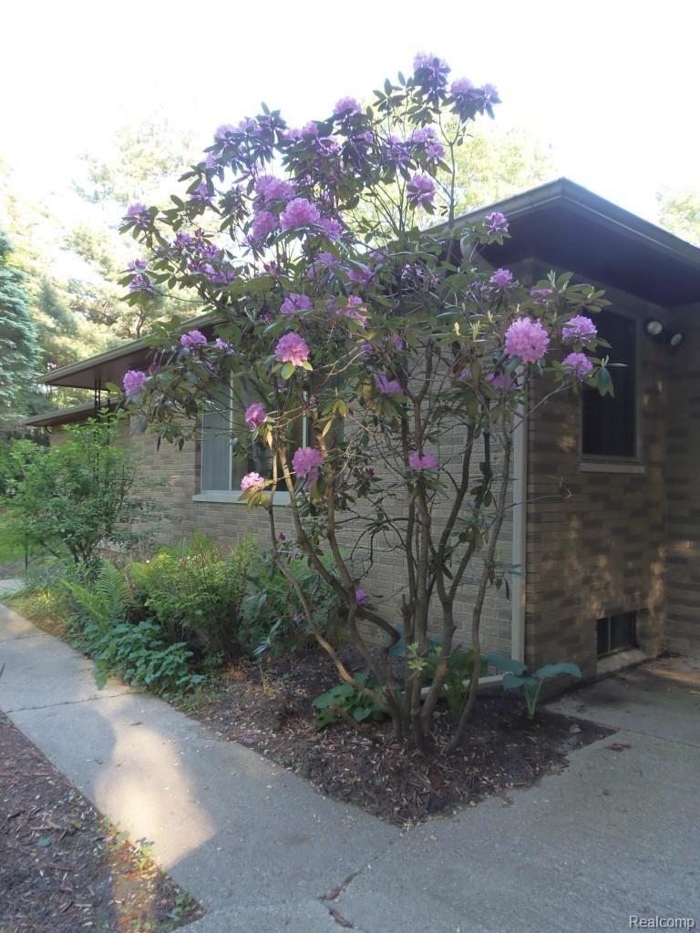 9444 Hyne Road Brighton, MI 48114 - Photo 34 of 34 2456.jpg