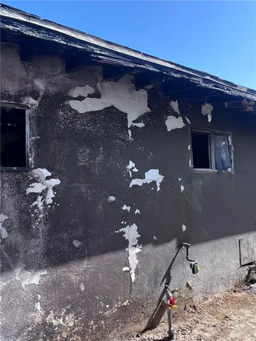 $225,000 | 129 May Avenue, Barstow, CA 92311