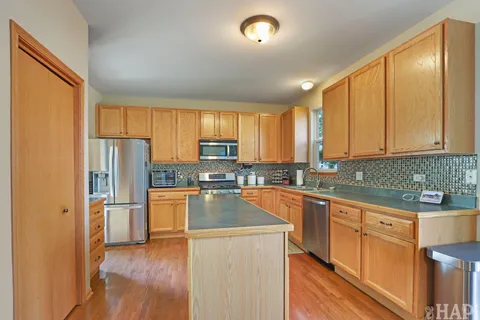 $449,000 | 1999 West Windsor Drive, Round Lake, IL 60073