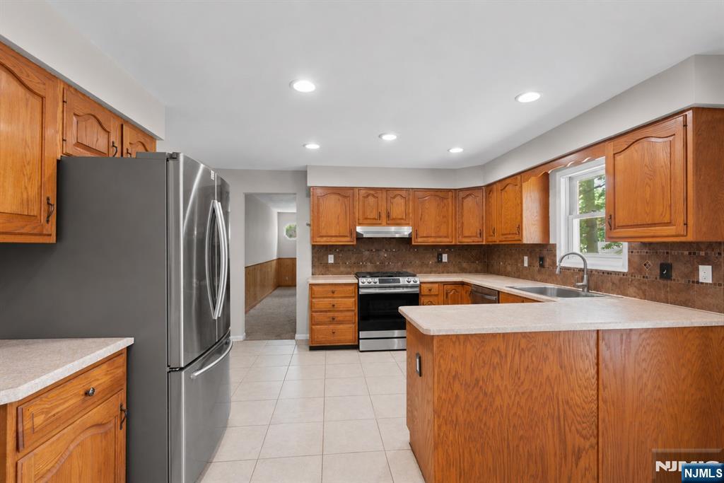 10 Tice Road West Milford, NJ 07421 - Photo 6 of 50