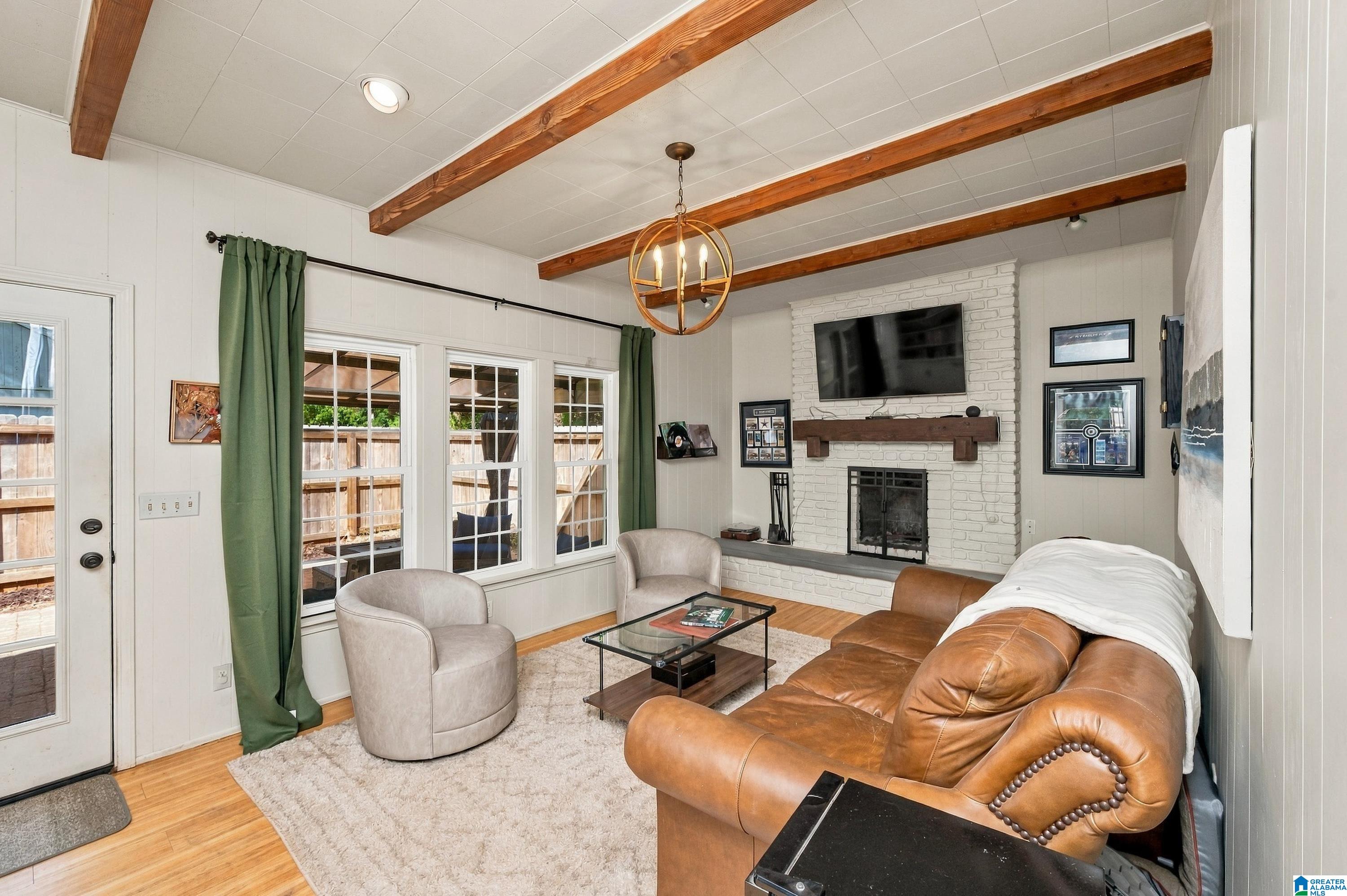 2022 Chapel Road Hoover, AL 35226 - Photo 4 of 51 Gallery Image 4