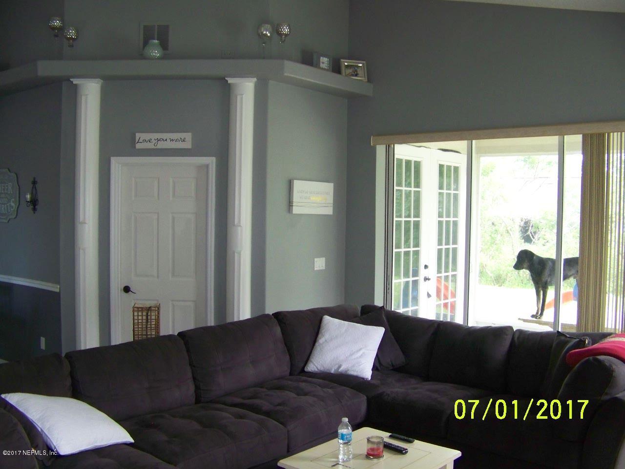 146 Raintree Circle Palm Coast, FL 32164 - Photo 2 of 18 Great room