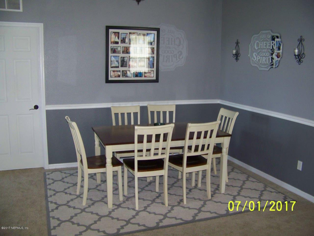 146 Raintree Circle Palm Coast, FL 32164 - Photo 3 of 18 Dining area
