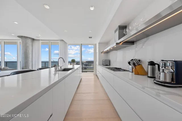 $4,200,000 | 1101 North Ocean Avenue, Unit 902, Asbury Park, NJ 07712