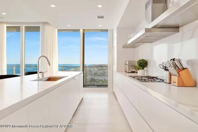 $4,200,000 | 1101 North Ocean Avenue, Unit 902, Asbury Park, NJ 07712