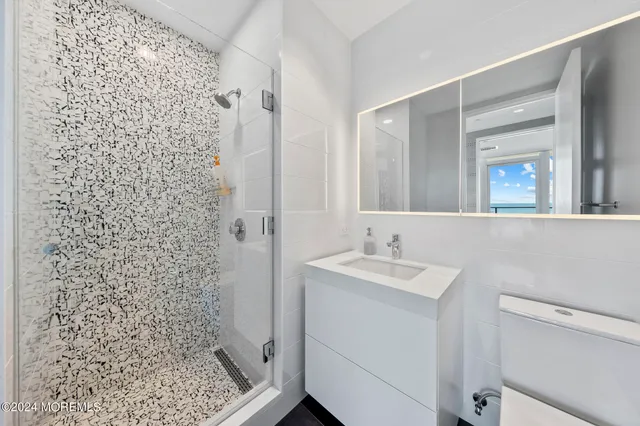 $4,200,000 | 1101 North Ocean Avenue, Unit 902, Asbury Park, NJ 07712