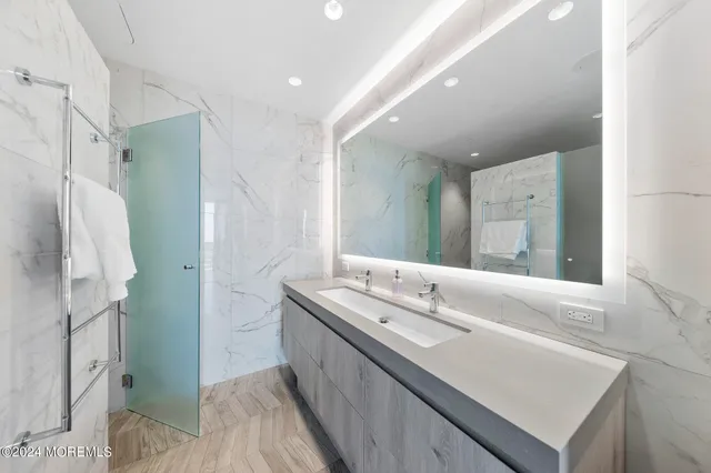 $4,200,000 | 1101 North Ocean Avenue, Unit 902, Asbury Park, NJ 07712