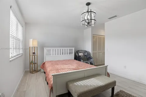 $850,000 | 7110 Southwest 54th Street, Miami, FL 33155