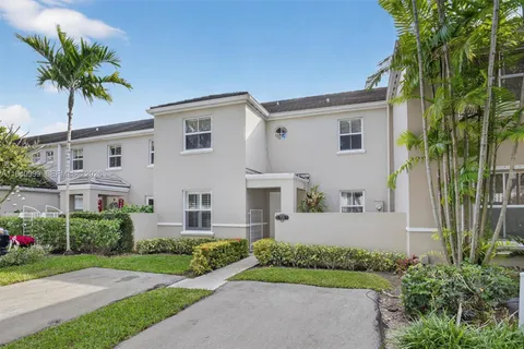 $850,000 | 7110 Southwest 54th Street, Miami, FL 33155
