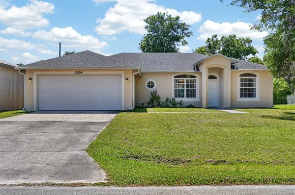 $385,000 | 2904 Victory Palm Drive, Edgewater, FL 32141