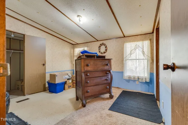 $170,000 | 123 Starlight Drive, Elizabethton, TN 37643