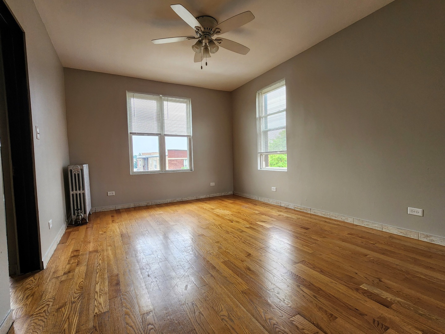 4764 North Virginia Avenue, Unit 101 Chicago, IL 60625 - Photo 5 of 10