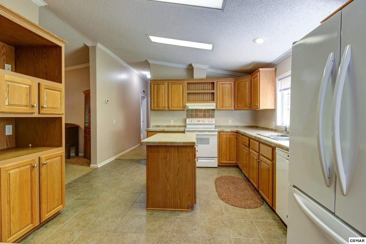 1013 Powdermill Road Gatlinburg, TN 37738 - Photo 9 of 36 Gallery Image 9