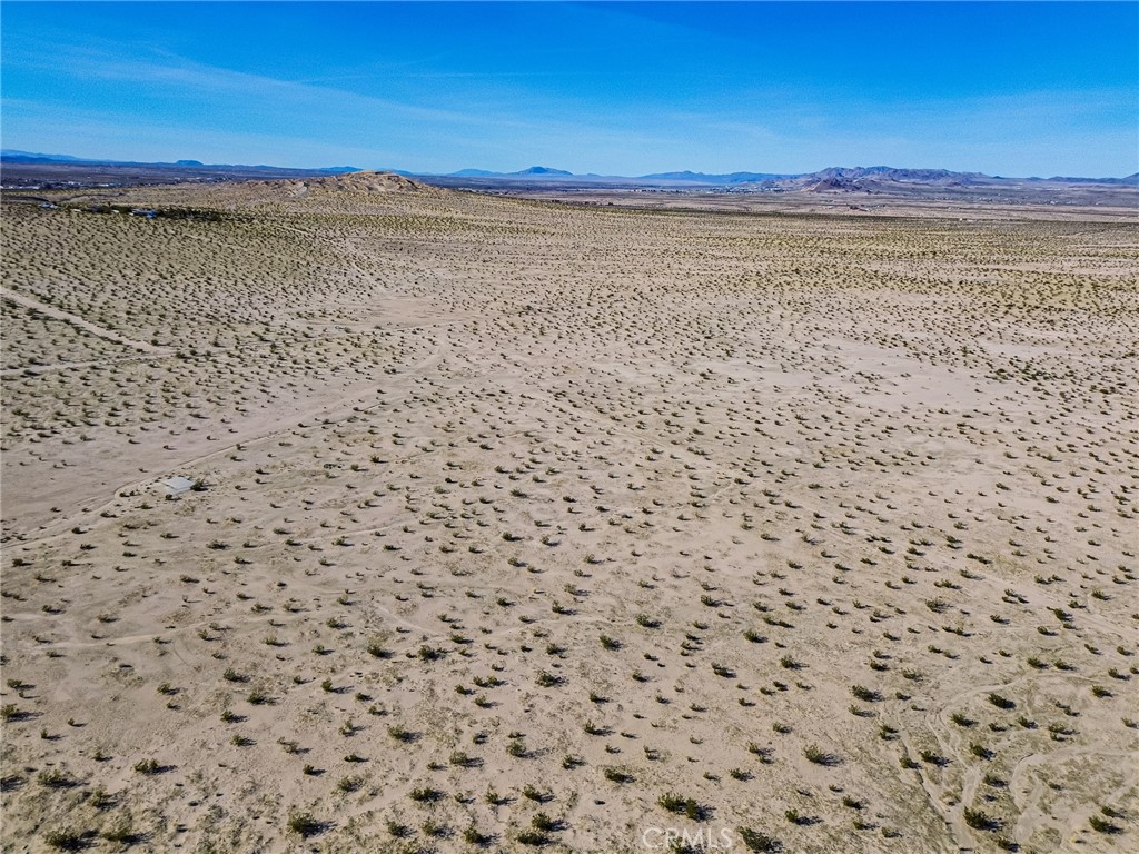 76100 2 Mile Road Twentynine Palms, CA 92277 - Photo 10 of 37 a view of a room with an ocean view