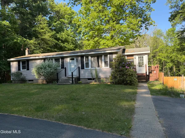 $320,000 | 52 Brightman Road, Mechanicville, NY 12118
