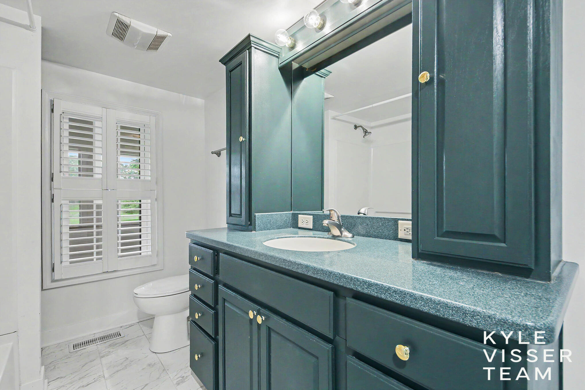 973 Maynard Road Portland, MI 48875 - Photo 14 of 28 Primary Bathroom