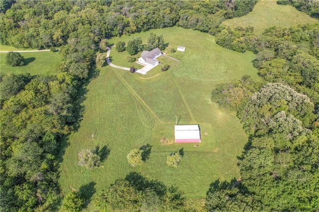 $565,000 | 8188 Northeast 292nd Street, Turney, MO 64493