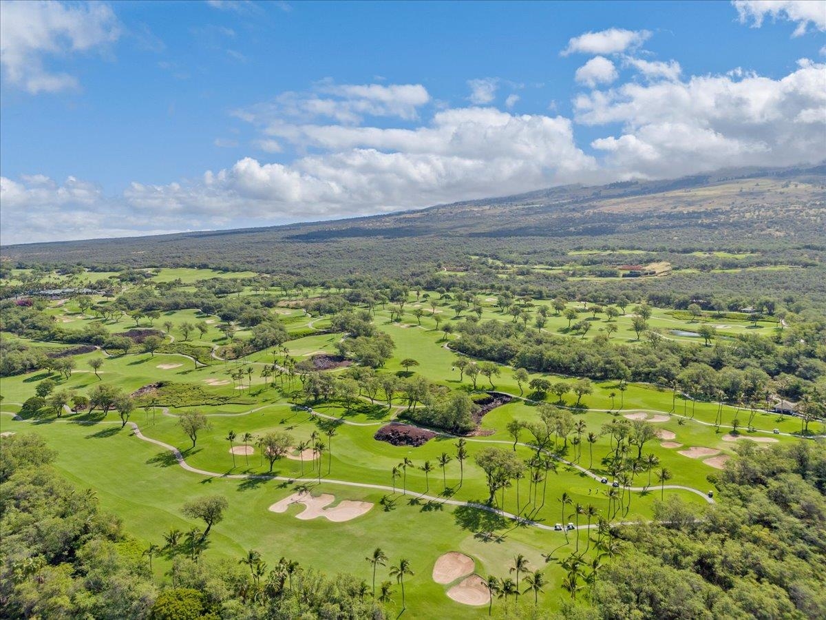 4850 Makena Alanui Road, Unit E205 Kihei, HI 96753 - Photo 33 of 45 a view of a garden