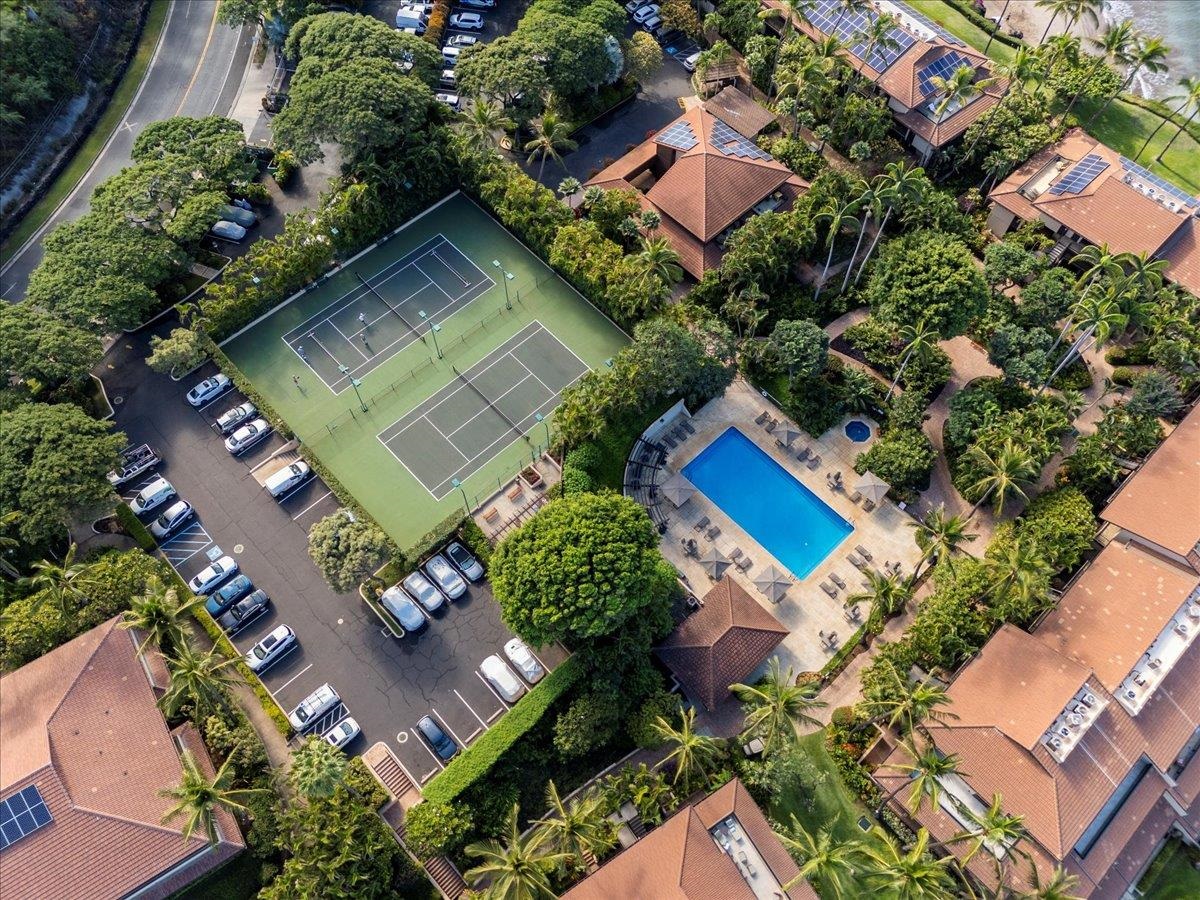 4850 Makena Alanui Road, Unit E205 Kihei, HI 96753 - Photo 37 of 45 an aerial view of a house