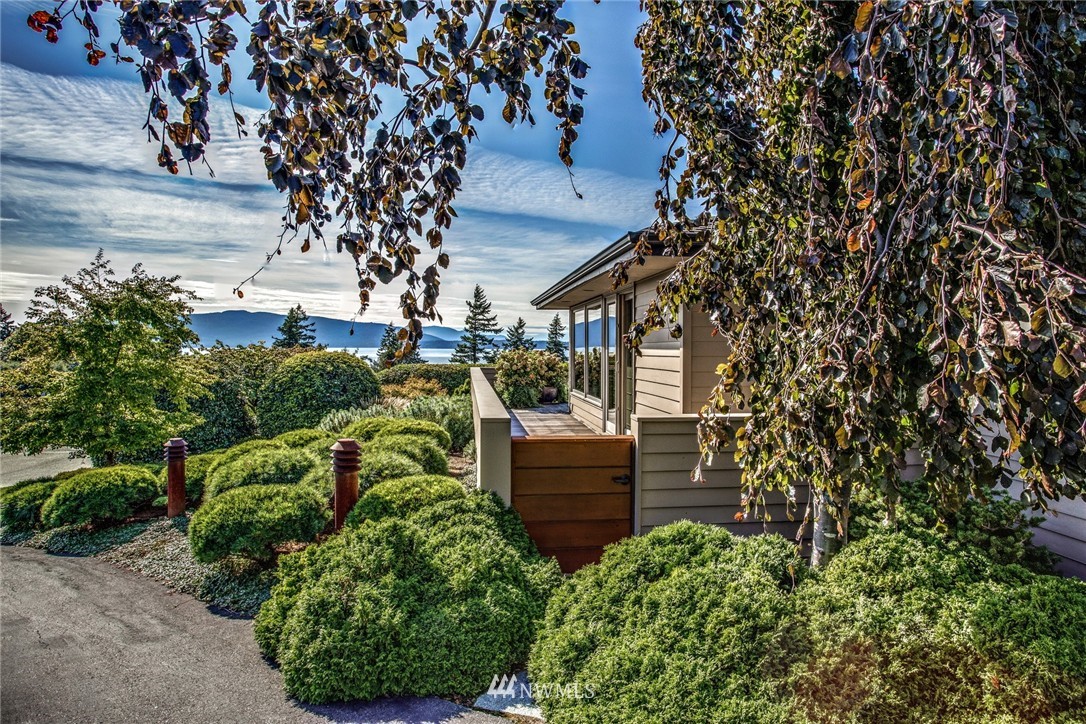 531 Briar Road Bellingham, WA 98225 - Photo 1 of 25