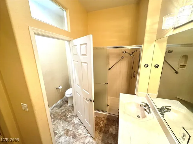 $2,310 | 2008 Bellview Street, Las Vegas, NV 89134