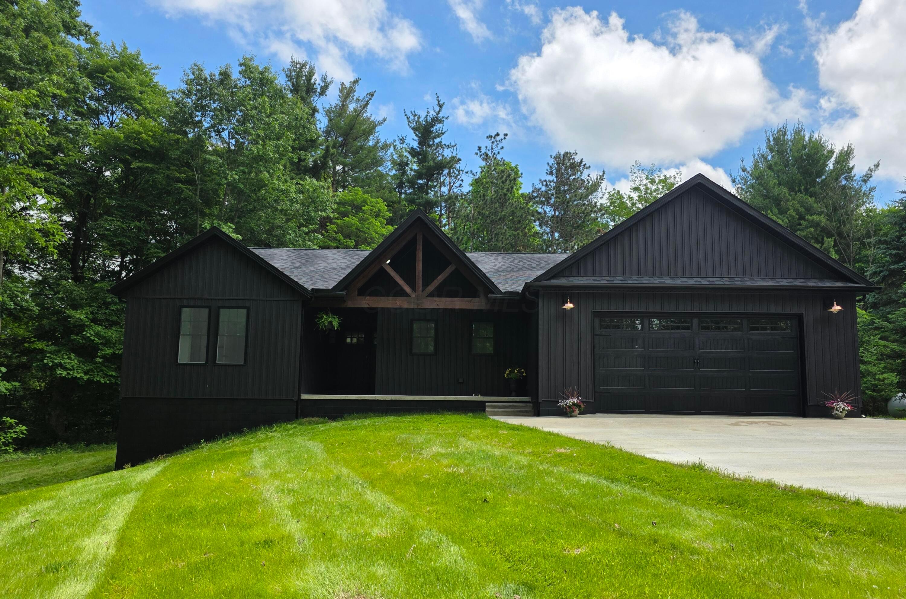 441 Lexington Ontario Road Ontario, OH 44903 - Photo 1 of 1 R1 (1)