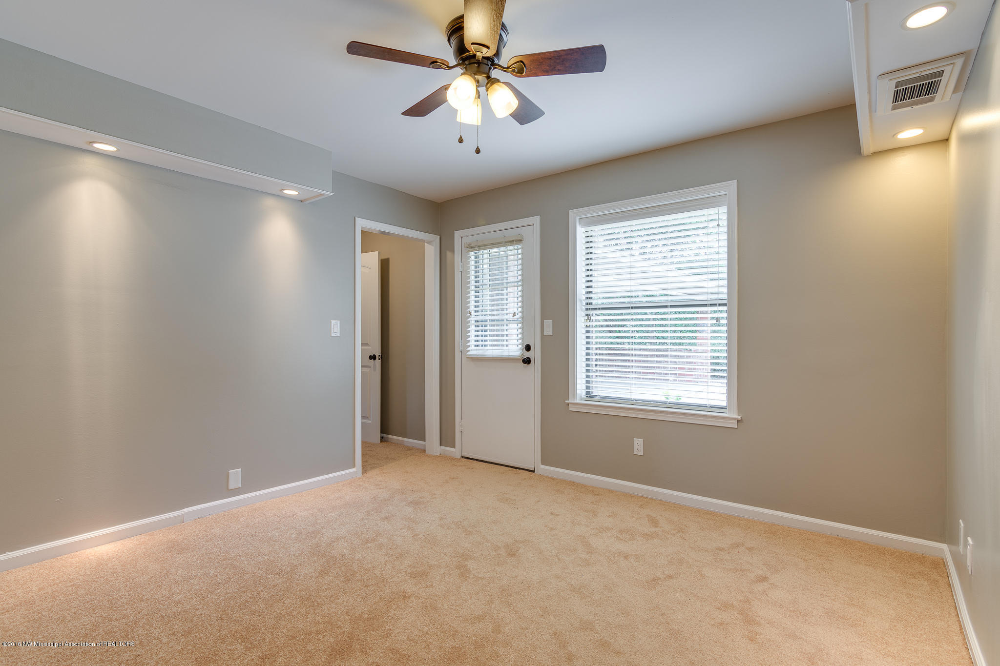 2850 Hunter Road Nesbit, MS 38651 - Photo 13 of 57 2850 Hunter Road South-14